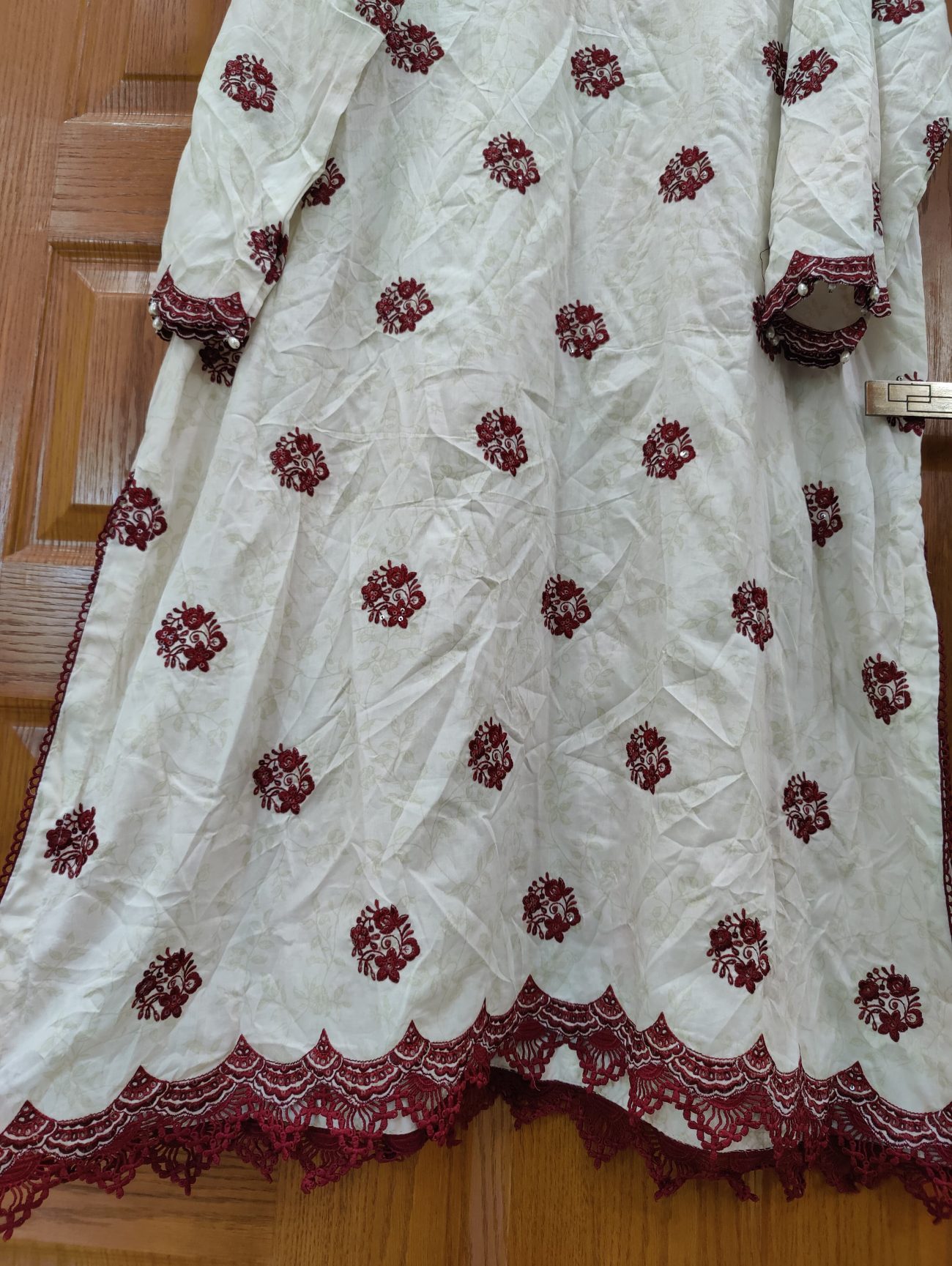 Luxury lawn - Image 4